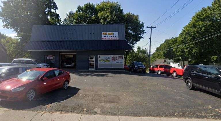 Jamestown, NY • REAL ESTATE AUCTION • Former Car-Whiz Motors image
